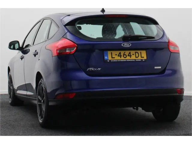 Ford Focus 1.0 EcoBoost Titanium Business 2018 Benzine 17