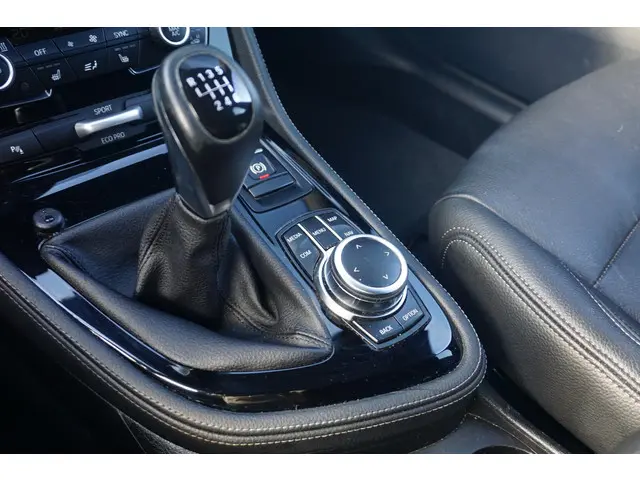 BMW 2 Serie Gran Tourer 216i 2022 Benzine 16