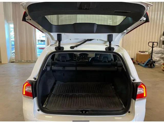 Volvo V70 2.4 D4 AWD Dynamic 2015 Diesel 7