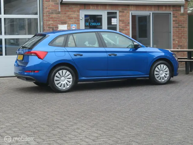 Škoda Scala 1.0 TSI 116 PK, Active/DAB 2019 Benzine 8
