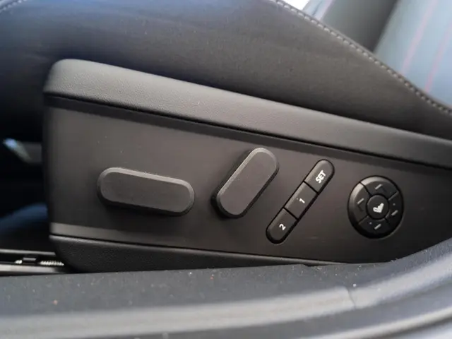 MINI Aceman SE 2025 Elektrisch 28