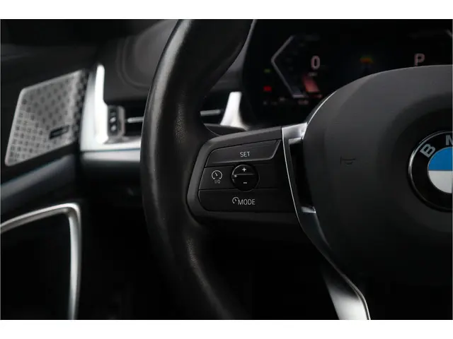 BMW X1 sDrive18i 2023 Benzine 40