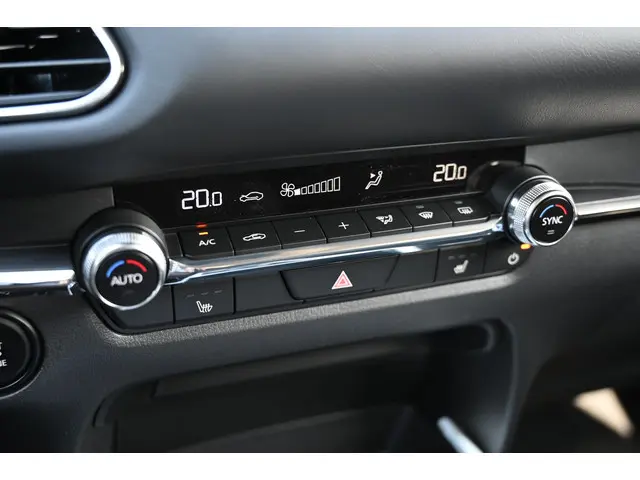 Mazda CX-30 e-SkyActiv-G 140 6MT Homura 2025 Benzine 25