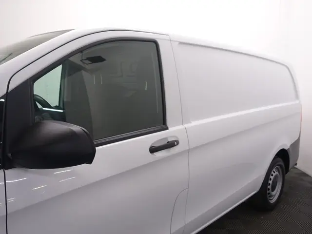 Mercedes-Benz Vito 111 CDI Euro 6 Lang L2 - 2018 Diesel 18