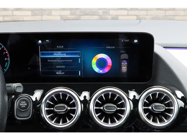 Mercedes-Benz GLA 250 e AMG Line 2022 Hybride Benzine 37