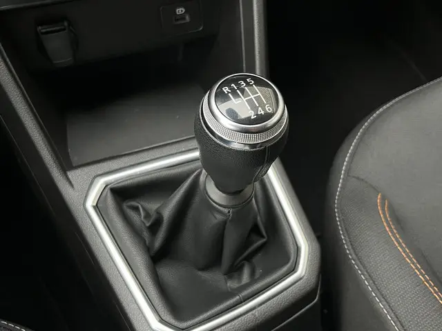 Dacia Sandero Stepway 1.0 TCe 90 Comfort 2022 Benzine 25