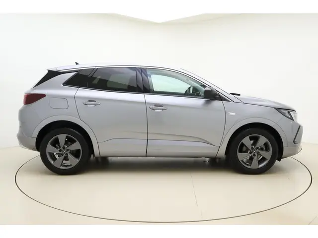 Opel Grandland 1.2 Turbo GS 2023 Benzine 9