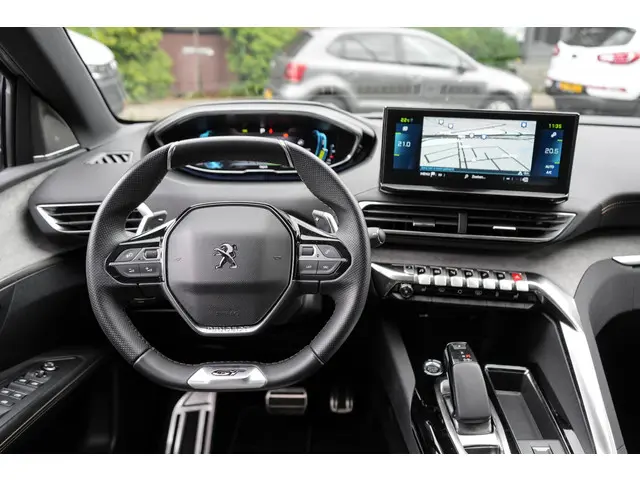 Peugeot 3008 1.6 HYbrid 225 Allure 2022 Hybride Benzine 14