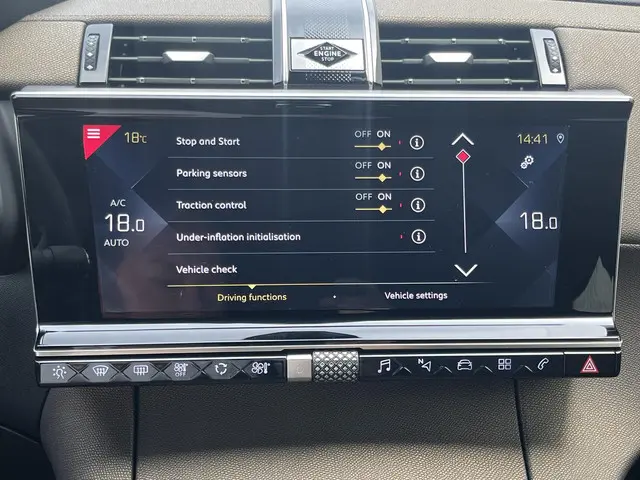 DS DS 7 Crossback 1.2 PureTech So Chic 2021 Benzine 89