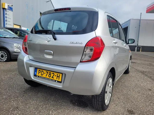 Suzuki Celerio 1.0 Comfort 2017 Benzine 13