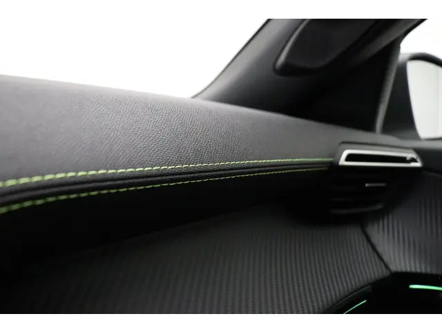 Peugeot e-2008 EV GT 50 kWh 2022 Elektrisch 28