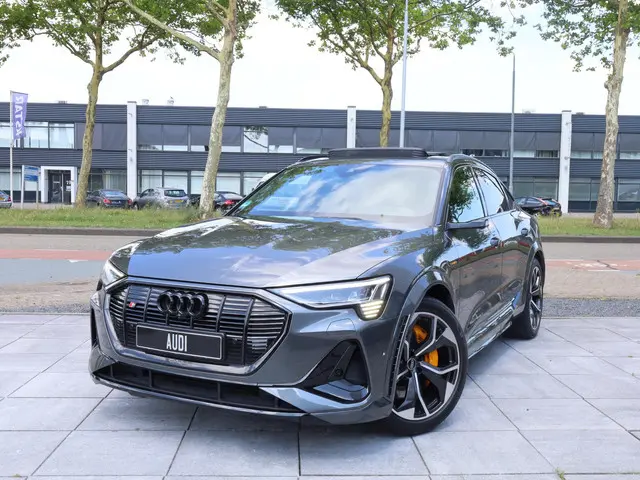 Audi e-tron S Sportback quattro 95 kWh 2022 Elektrisch