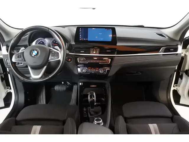 BMW X2 sDrive20i 192pk Exe Edition 2020 Benzine 7