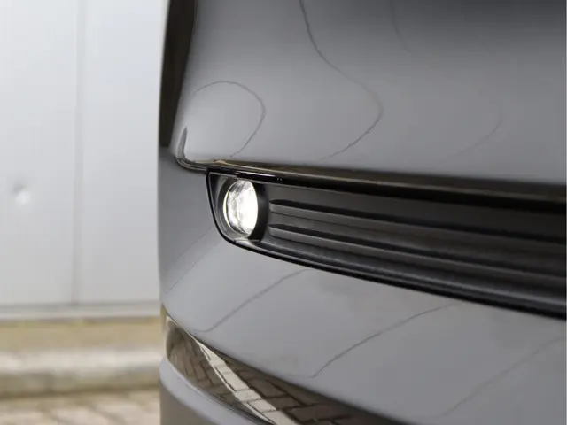 Mazda CX-5 2.0 SkyActiv-G 165 Luxury 2021 Benzine 9