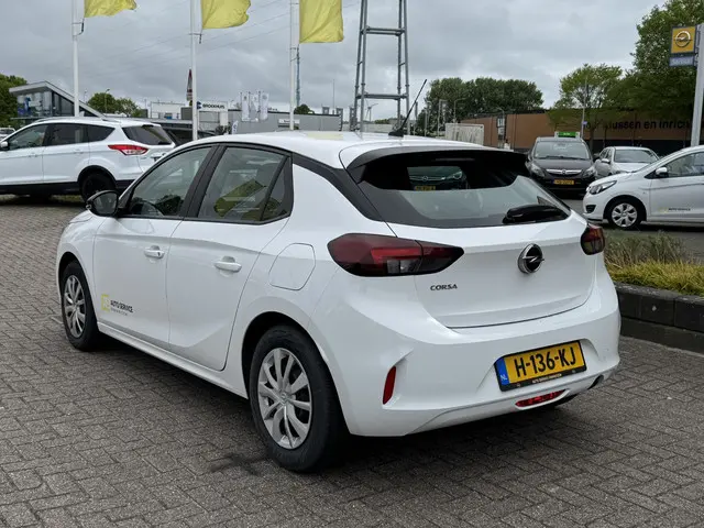 Opel Corsa 1.2 Edition 2020 Benzine 4