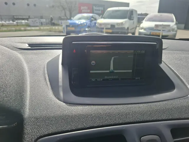 Renault Mégane Estate 1.2 TCe Limited 2016 Benzine 15