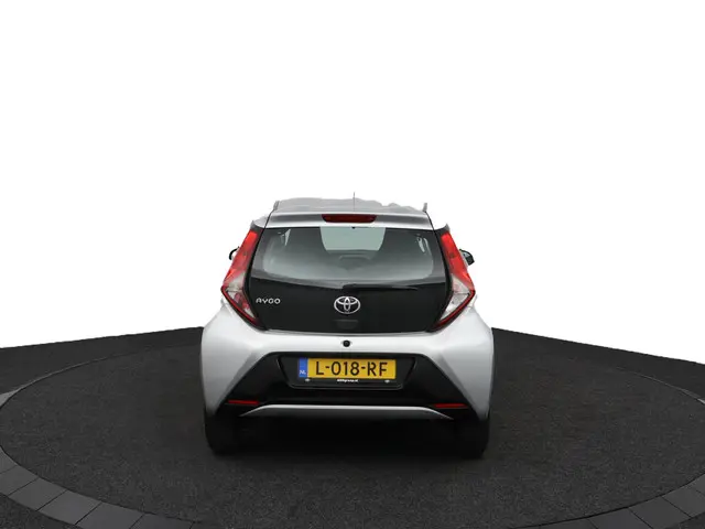 Toyota Aygo 1.0 VVT-i x-cite 2019 Benzine 44