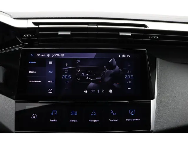 Peugeot 408 1.2T 130pk Allure Pack Automaat 2023 Benzine 25