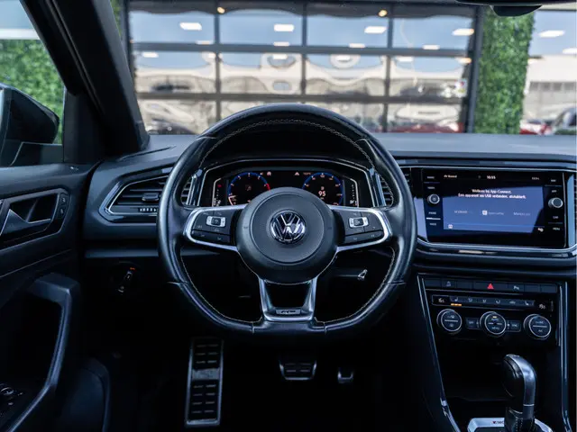 Volkswagen T-Roc 2.0 TSI 4Motion Sport 2018 Benzine 29