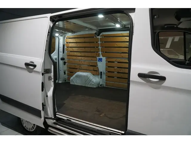 Ford Transit Custom 270 2.2 TDCI L1H1 Trend 2013 Diesel 8