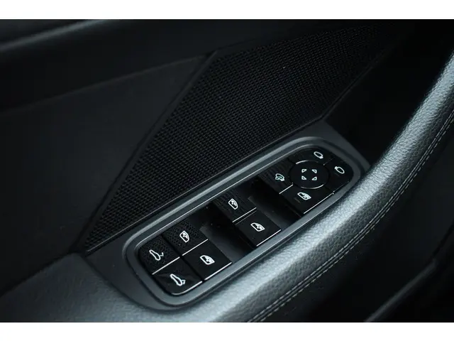 Porsche Panamera Sport Turismo 4 3.0 2017 Benzine 30