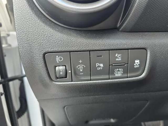 Hyundai Kona 1.6 VERKOCHT 2022 Hybride Benzine 12