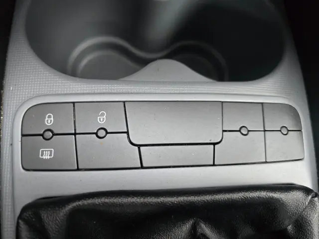 SEAT Ibiza Seat Ibiza 1.2 TSI Enjoy Airco 2013 Benzine 19