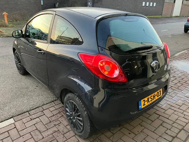 Ford Ka 1.2 Champions Edition 2013 Airco 2013 Benzine 5