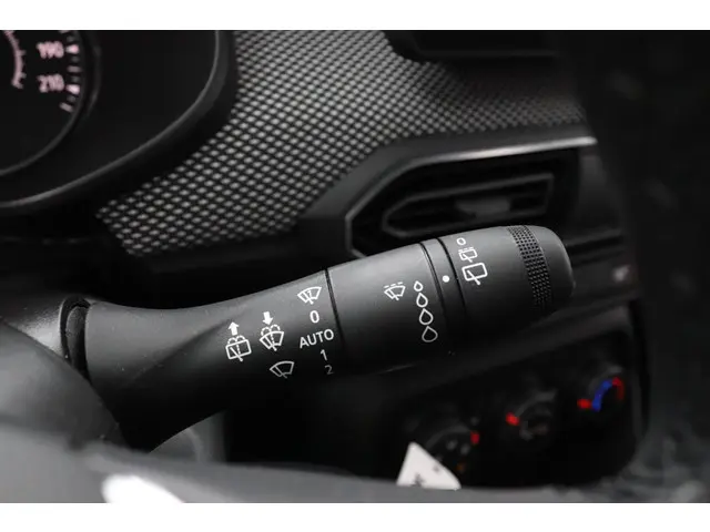 Dacia Sandero 1.0 TCe 90 Comfort 2023 Benzine 17