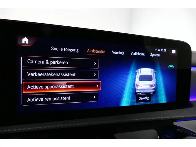 Mercedes-Benz CLA 250 e AMG Line 2023 Hybride Benzine 36