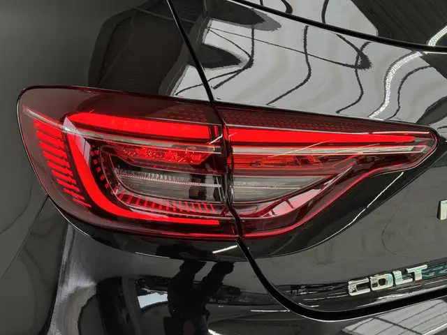 Mitsubishi Colt 1.0T MT Instyle 2025 Benzine 30