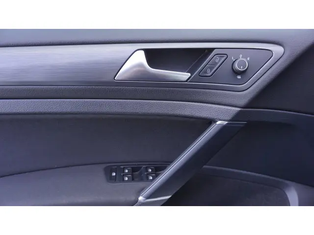 Volkswagen e-Golf E-DITION 2019 Elektrisch 22