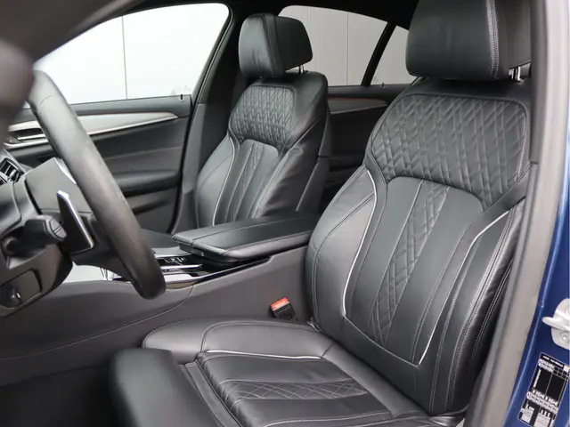 BMW 5 Serie 520i M-Sport High Executive 2021 Benzine 4