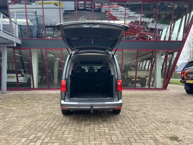 Volkswagen Caddy Maxi 1.4 TSI Trendline 5p 2017 Benzine 35