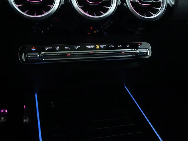 Mercedes-Benz EQA 250 AMG Line 67 kWh 2024 Elektrisch 11