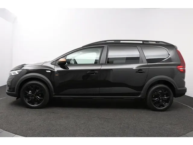 Dacia Jogger 1.0 TCe 110 Extreme 5p. 2025 Benzine 8