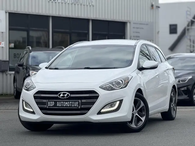 Hyundai i30 1.6 GDi Comfort 2016 Benzine 2