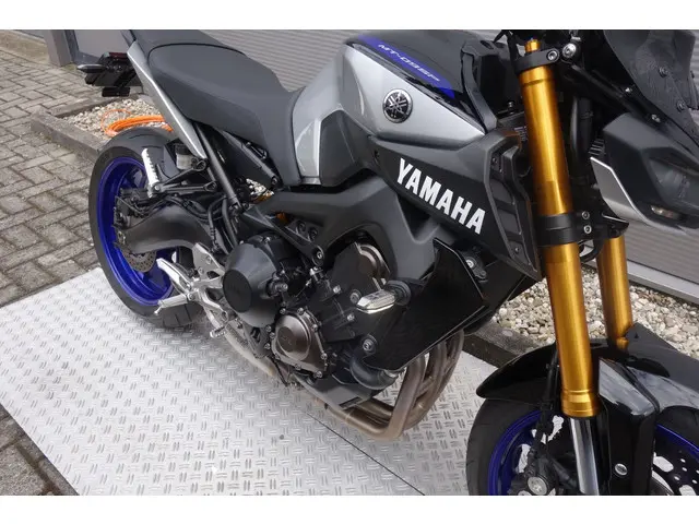 Yamaha MT 09 SP 2018 Benzine 8