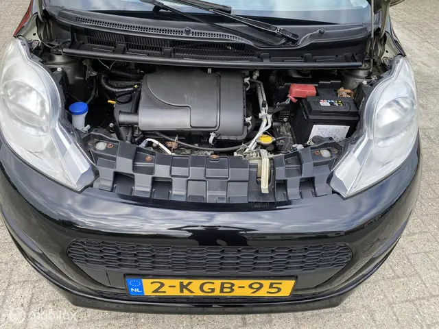 Peugeot 107 1.0 Active | Airco | Led | 5 drs. | 2013 Benzine 11