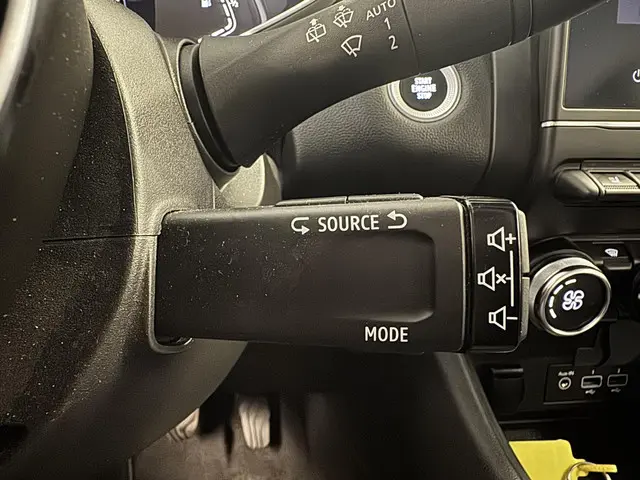 Renault Captur 1.0 TCe 100 Intens 2020 Benzine 39