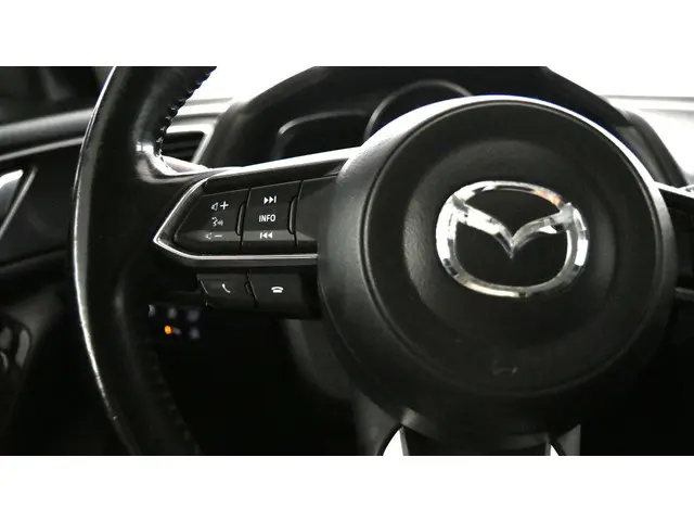 Mazda 3 2.0 SkyActiv-G 120 GT-M 2017 Benzine 21