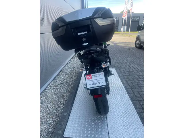 Kawasaki Versys 650 ABS 2017 Benzine 5