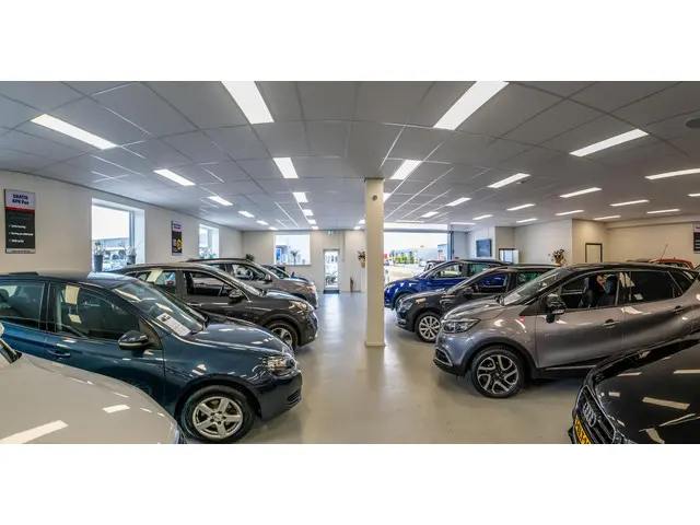 Ford C-MAX 1.0 Titanium 2017 Benzine 25