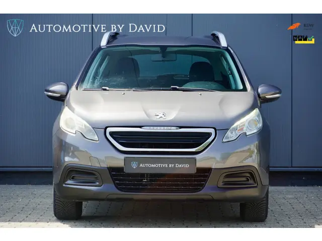 Peugeot 2008 1.2 VTi 82 pk ACTIVE 2014 Benzine 4