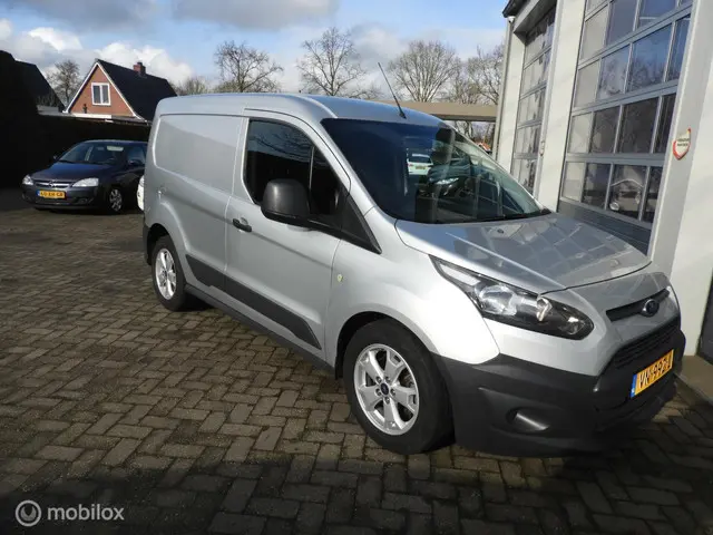 Ford Transit Connect 1.6 TDCI Ambiente 2015 Diesel 8