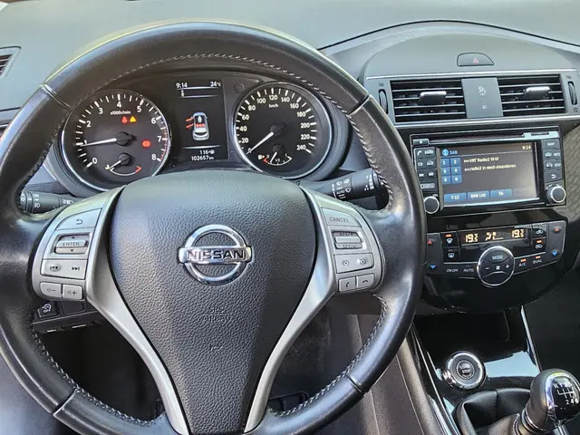 Nissan Pulsar 1.2 DIG-T Tekna Navi/Camera 2018 Benzine 13