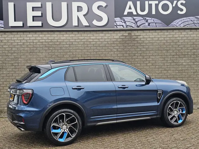 Lynk & Co 01 Lynk&co 2022 Hybride Benzine 25