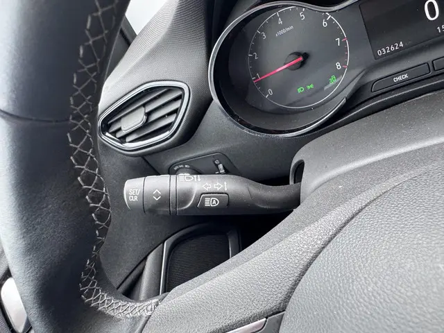 Opel Crossland 1.2 Turbo Elegance 2024 Benzine 18