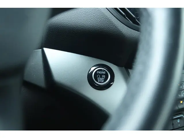 Ford Kuga 1.5 TITANIUM 2018 Benzine 20