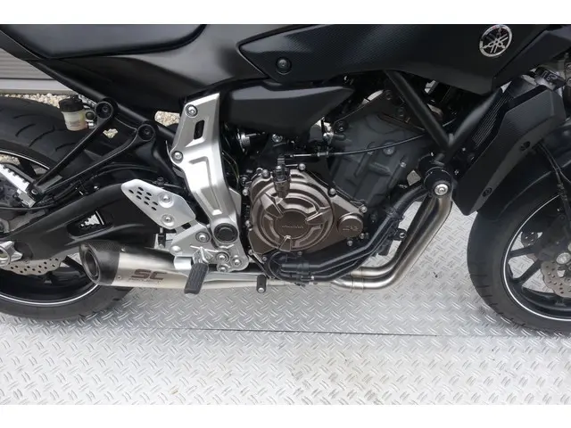 Yamaha MT 07 ABS 2015 Benzine 9